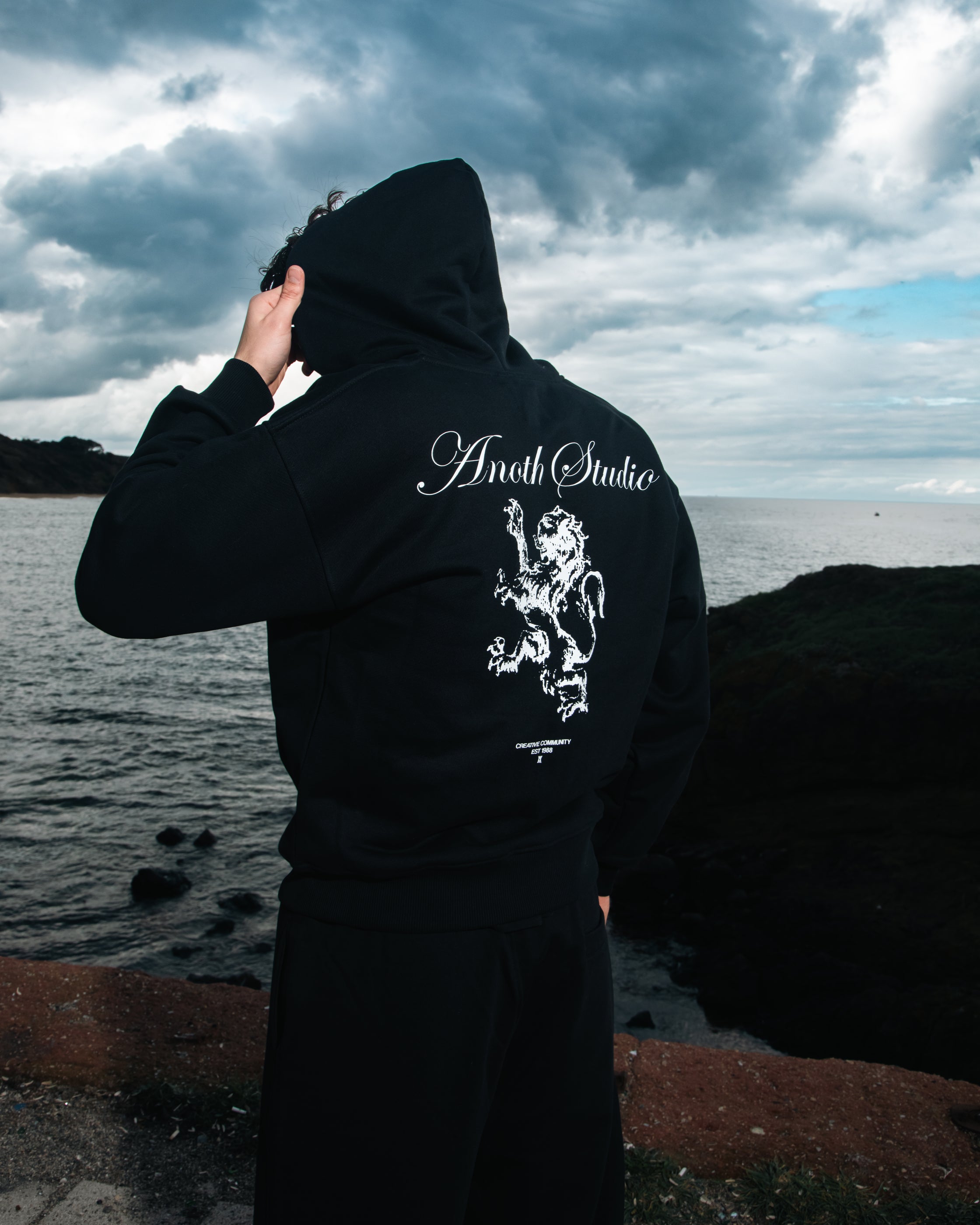 ANOTH LION SİYAH KAPÜŞONLU SWEATSHIRT