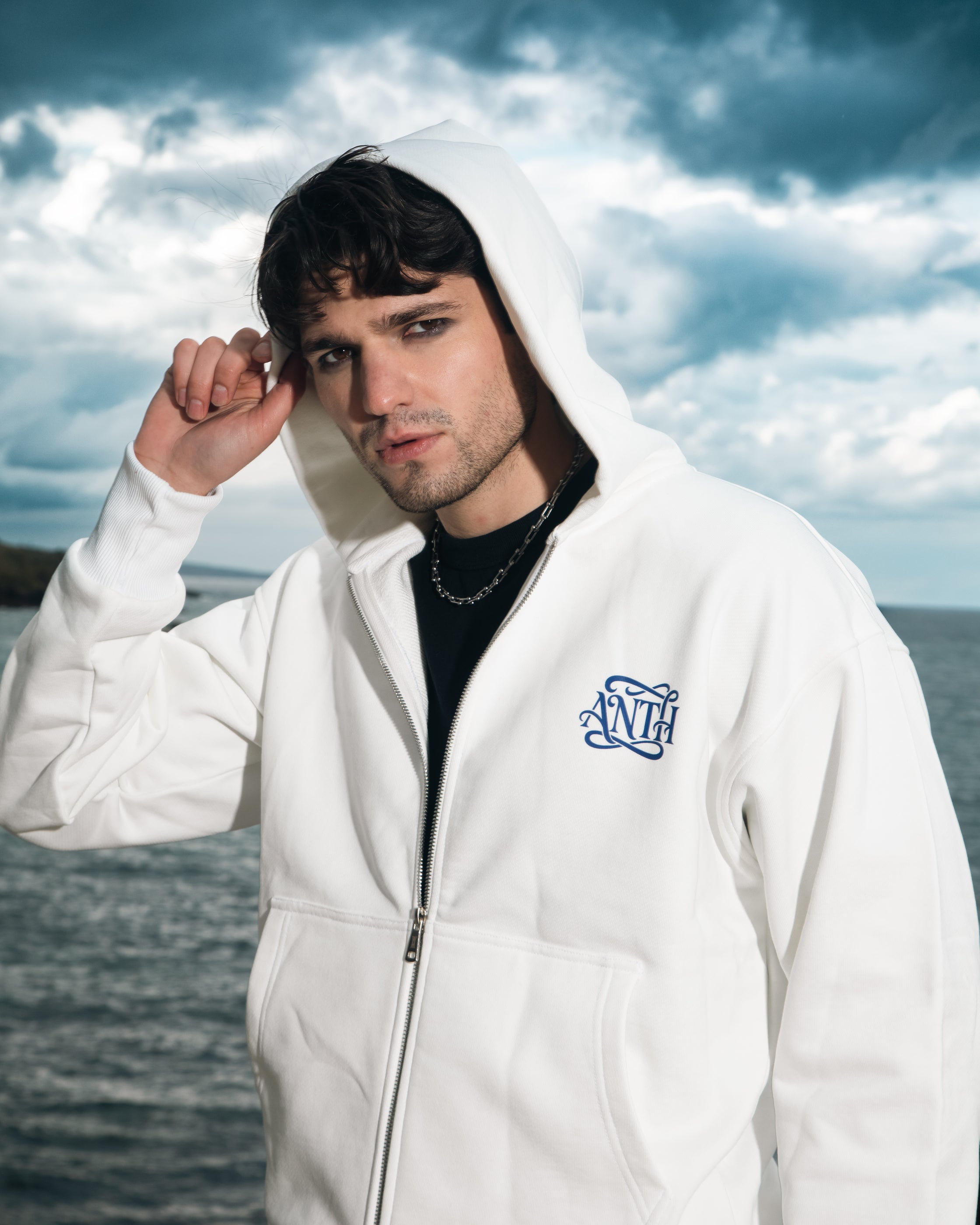 ANTH LOGO EKRU KAPÜŞONLU SWEATSHIRT