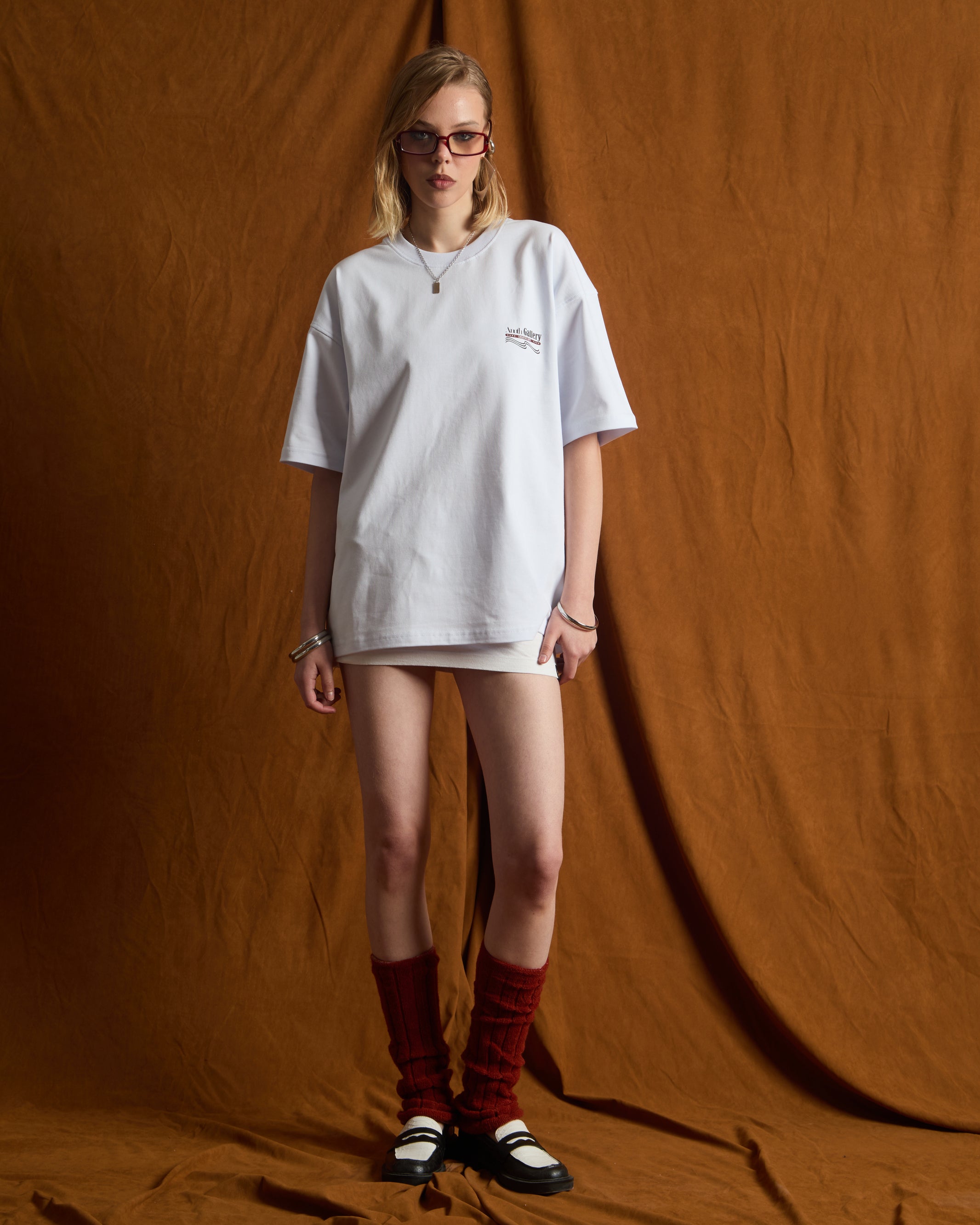 ANOTH GALLERY WHITE TEE