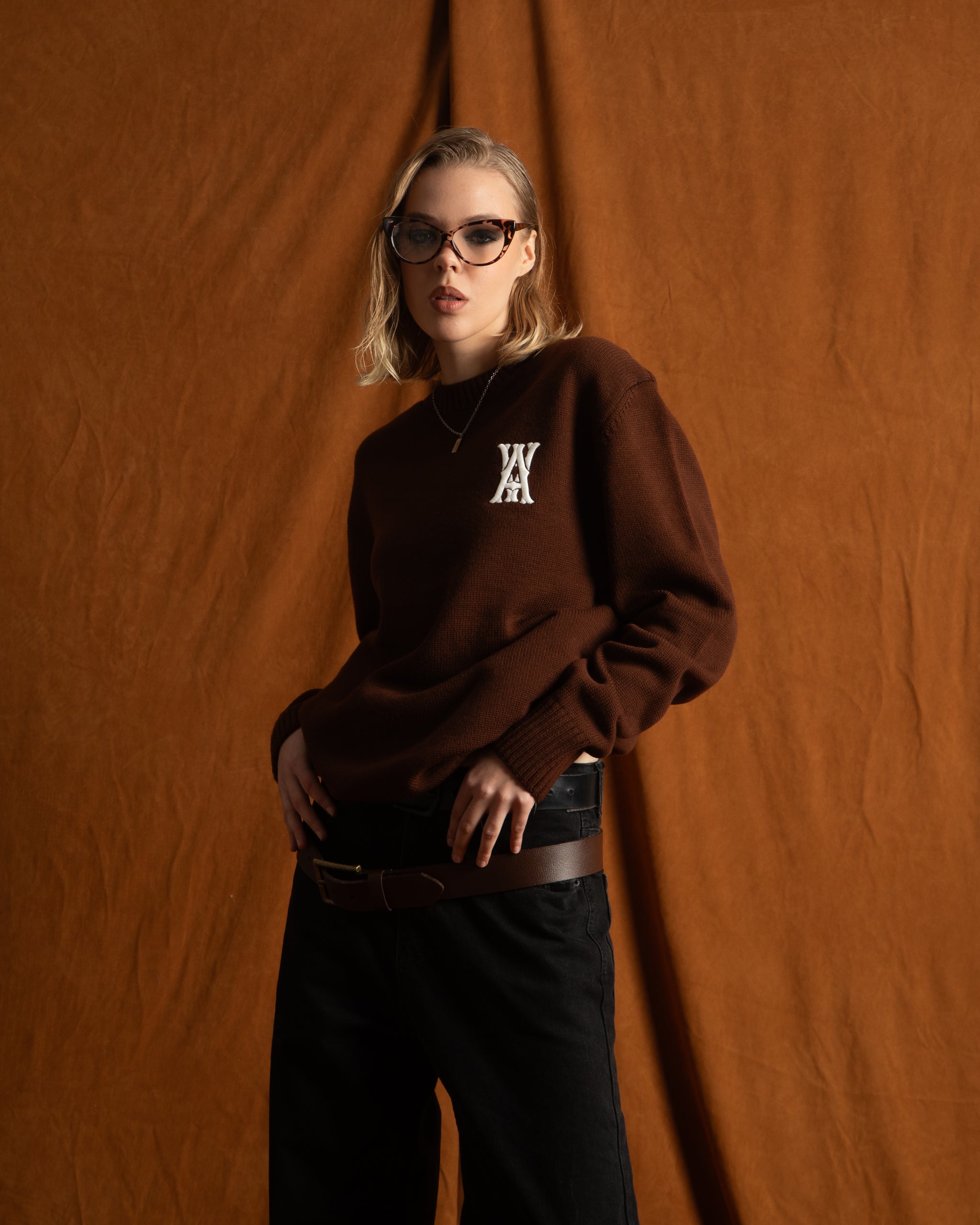 ANOTH WHITE BRICK KNIT UNISEX SWEATER