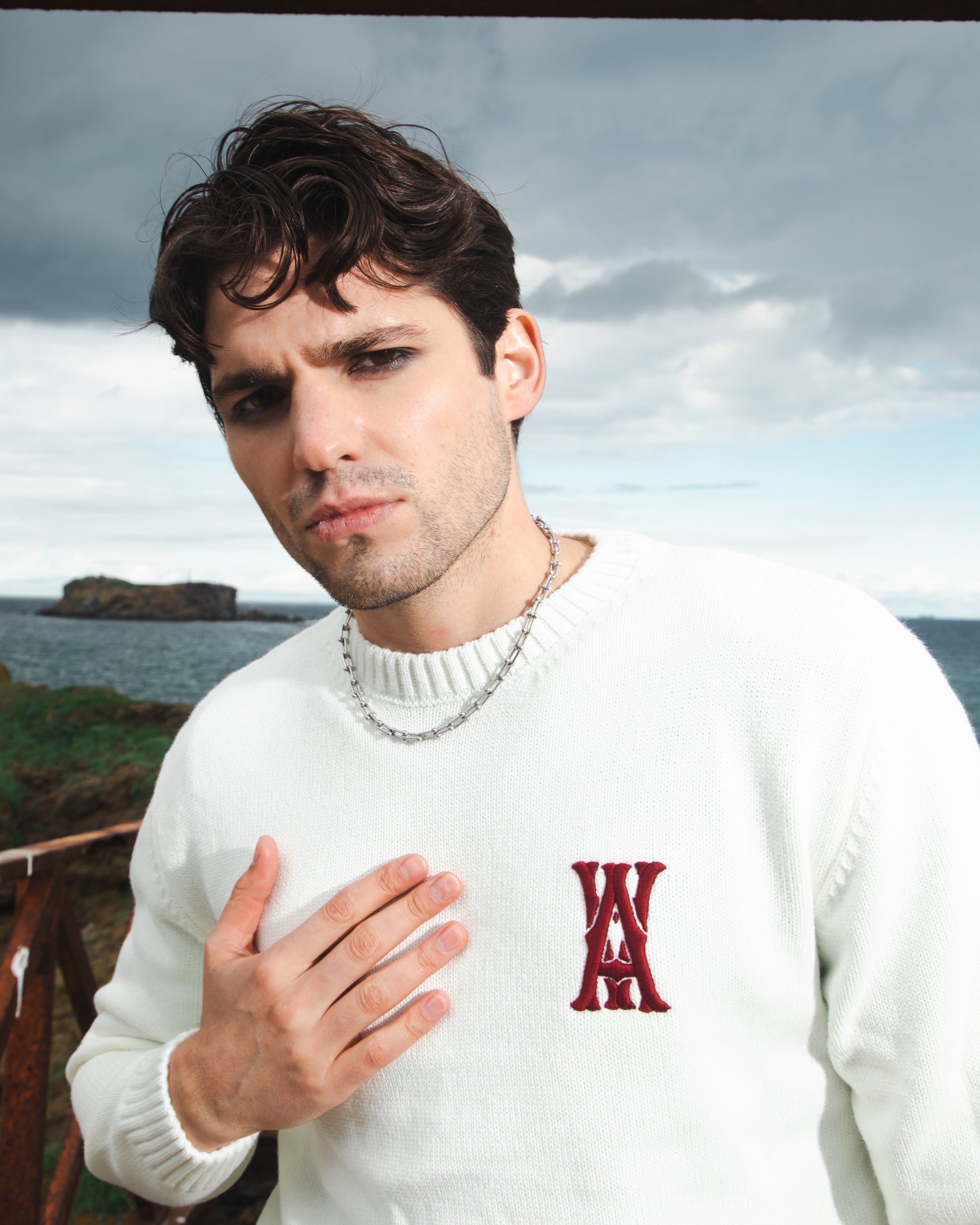 ANOTH RED LOGO ECRU KNIT UNISEX SWEATER