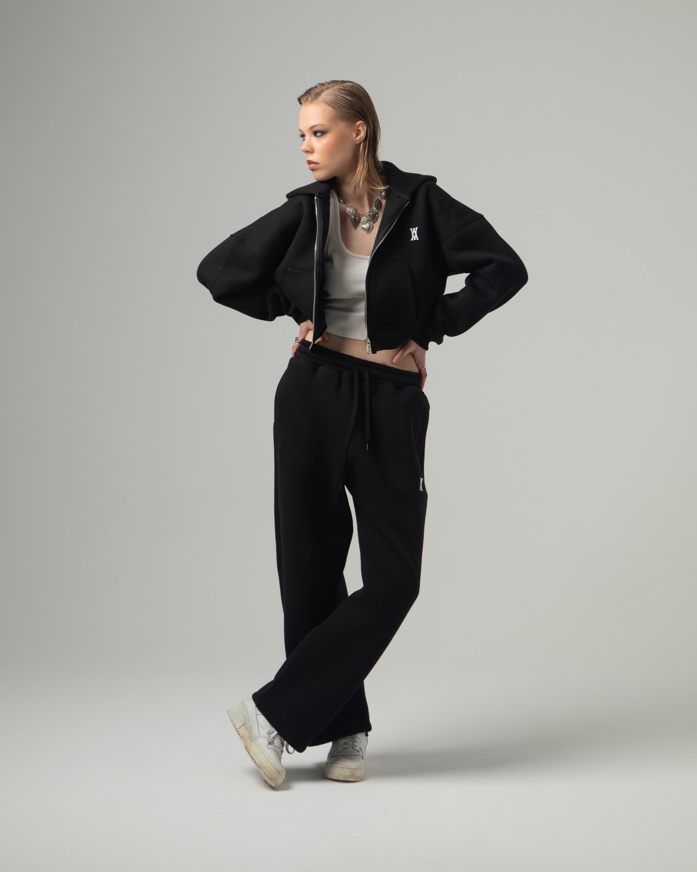 ANOTH BLACK SWEATPANT